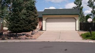 18456 Crestline Cir, Denver, CO 80015-2671