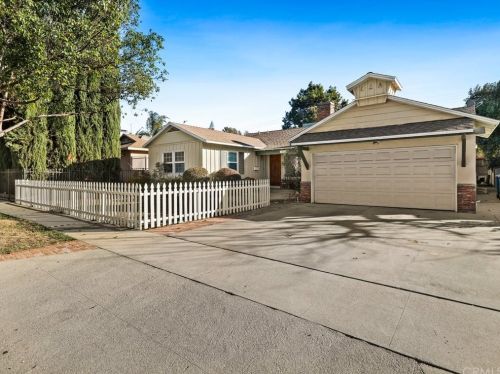 7356 Leescott Ave, Van Nuys, CA 91406-2624