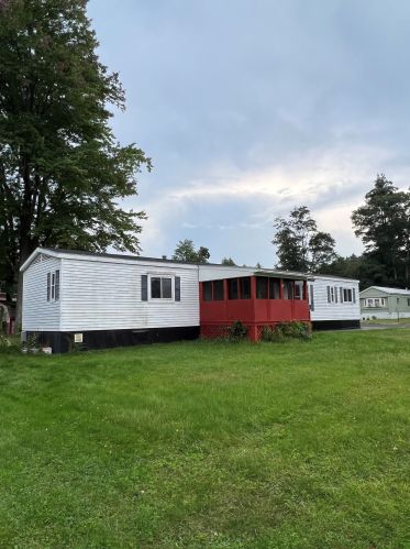 1 Emperor Dr, Concord, NH 03303-4124