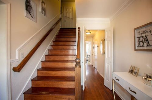 1369 Briers Dr, Stone Mountain, GA 30083-1874