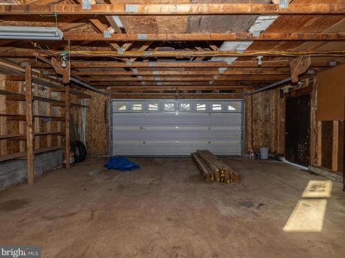 27 Bluegill Dr, Harpers Ferry WV  25425-2507 exterior