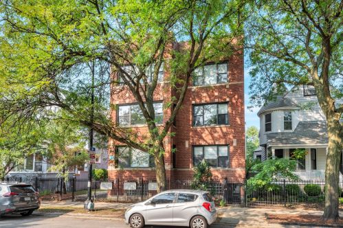 4842 Ashland Ave, Chicago, IL 60609-4233