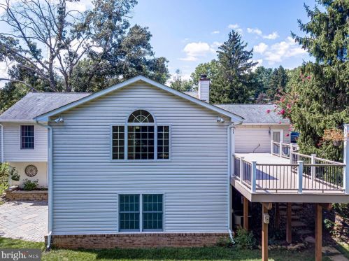 15013 Timberlake Dr, Silver Spring MD 20905-4360 exterior