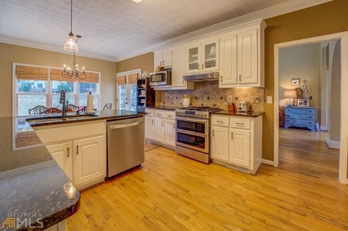2381 Stedman Ln, Conyers GA  30094-4762 exterior