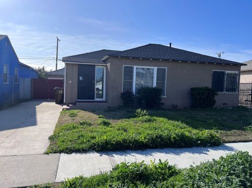 203 Locust Ave, Compton, CA 90221-2939