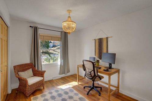 302 Cimarron Rd, Saint Paul MN  55124-9751 exterior