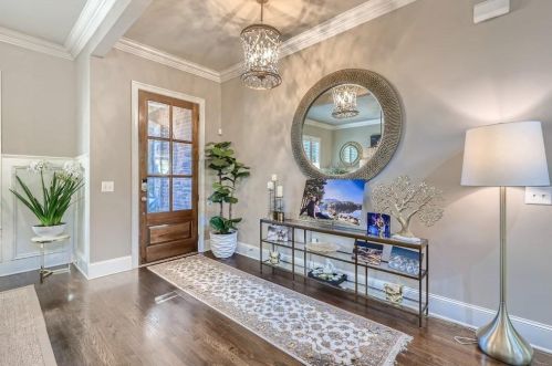 2810 Briarcliff Rd, Atlanta GA  30329-2504 exterior