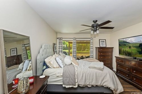 602 Via Zapata, Riverside CA  92507-6424 exterior