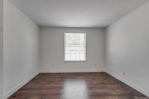 6909 Briarwood Dr, Englewood CO 80112-1160 exterior