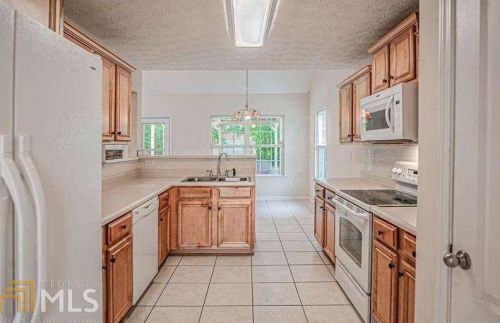 1032 Orchard Cir, Monroe, GA 30656-7938