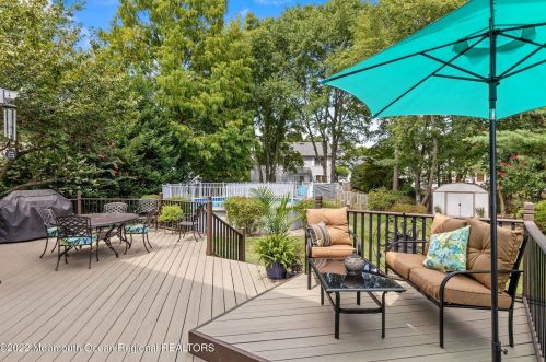 3 Princeton Ct, Tinton Falls NJ 07702-4055 exterior