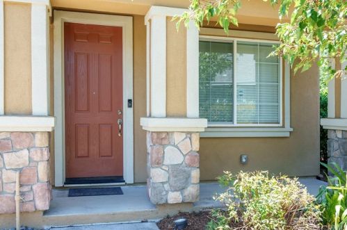 3181 Rogue River Dr, Chico, CA 95973-8295