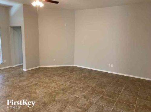 10038 Hyacinth Way, Conroe TX  77385-1904 exterior