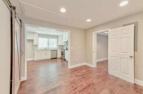 2851 1st Ave, Atlanta GA  30315-9001 exterior