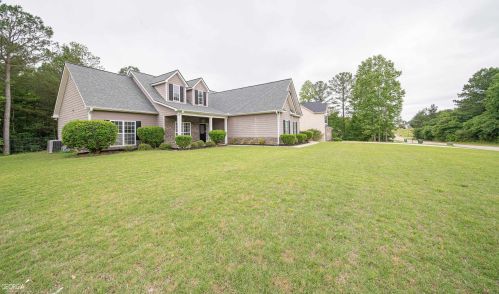 125 Jasmine Ln, Lagrange, GA 30241-8356