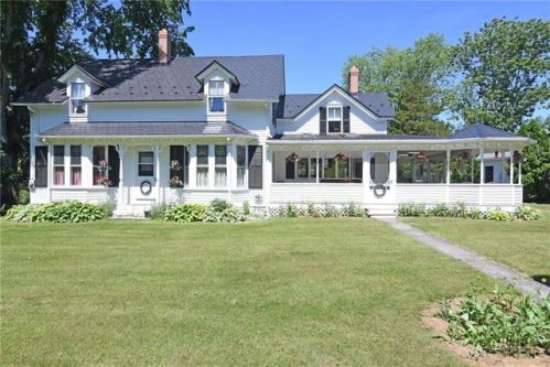 1368 Plainfield Pike, Coventry, RI 02827-1907