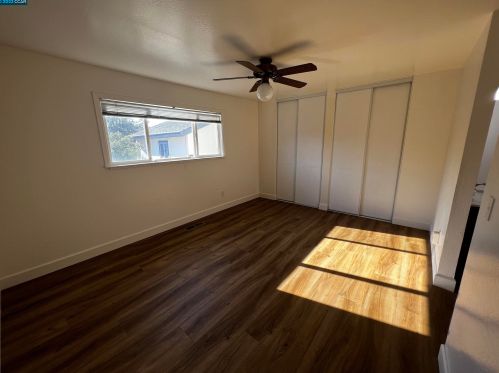 5202 Jomar Dr, Concord CA  94521-2343 exterior