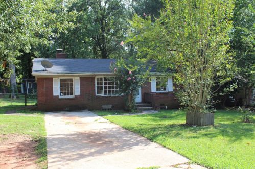 909 Pinecrest Cv, Forest Park, GA 30297-3336