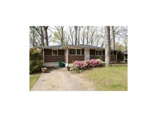 2637 Woodridge Dr, Decatur, GA 30033-4844