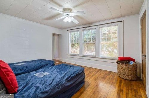 580 Elmwood Dr, Atlanta GA  30306-3642 exterior