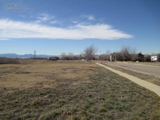 1486 Allen Ave, Erie, CO 80516-7001