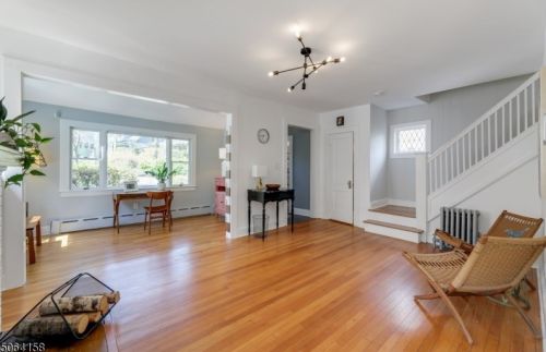 21 Patton Pl, Montclair, NJ 07043-2006