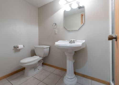 14712 Endicott Way, Saint Paul MN  55124-6491 exterior