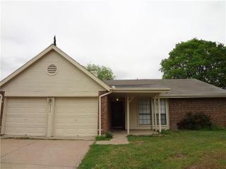 6436 Peggy Dr, Fort Worth TX  76133-4430 exterior