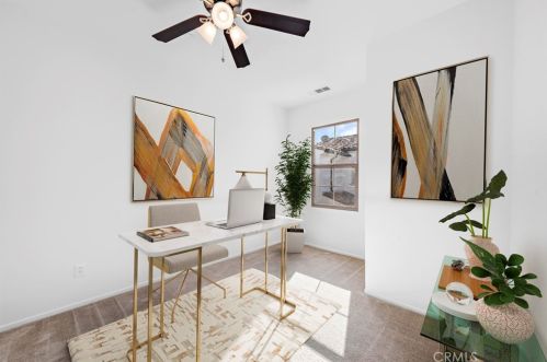 565 Casita St, Anaheim CA  92805-4748 exterior