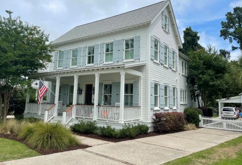 1328 Langford Rd, Mount Pleasant, SC 29464-4692
