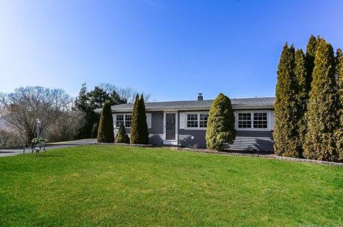 63 Toad Ridge Rd, Middlefield, CT 06455-1129