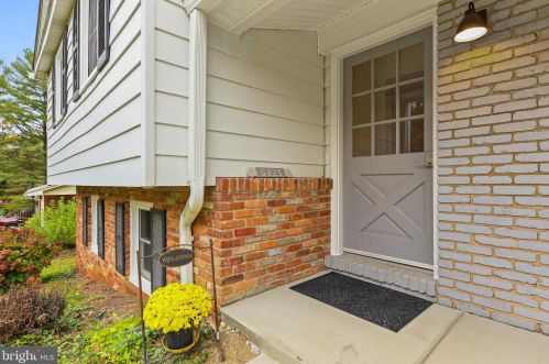5225 Braddock Rd, Woodbine, MD 21797-9702