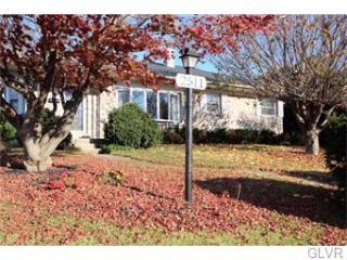 2511 Highland St, Allentown, PA 18104-3637