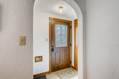 249 Bernard St, Saint Paul MN  55118-1551 exterior