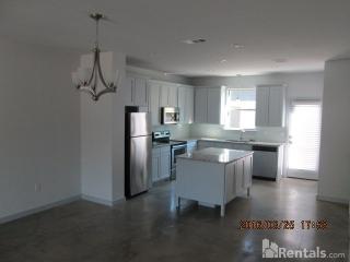 3427 6th St, Fort Worth TX  76107-2709 exterior