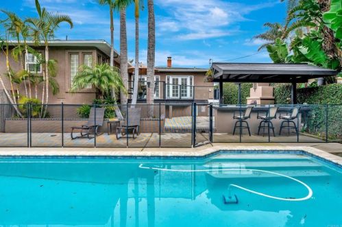 3525 Garfield St, Carlsbad, CA 92008-3242