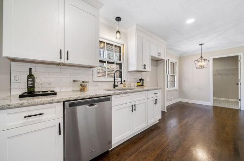 3740 High Pt Ln, Atlanta GA  30331-7906 exterior
