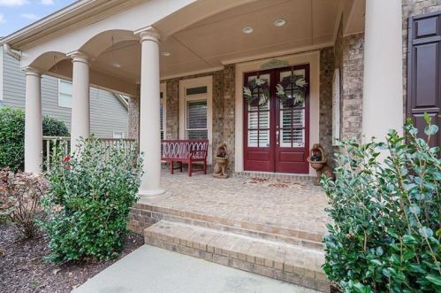 914 Laurelwood Ct, Holly Springs, GA 30115-6452