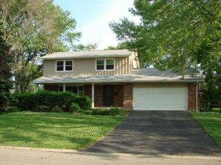 570 Clareridge Ln, Dayton, OH 45458-2603