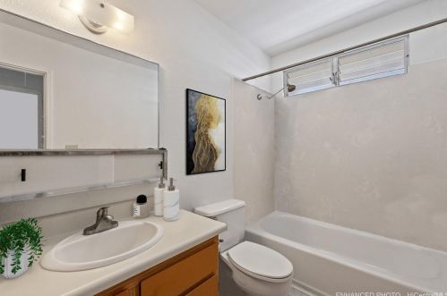 3838 Claudine St, Honolulu HI  96816-4331 exterior