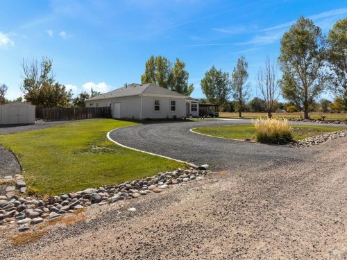 29260 Gale Rd, Pueblo, CO 81006-9663