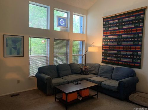 19083 Mansfield Dr, Denver, CO 80013-3657