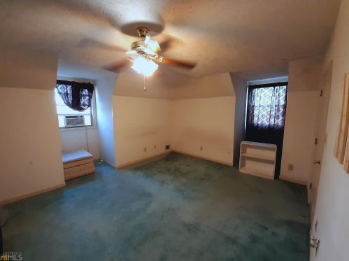 906 Little Bear Cv, Conyers GA  30012-4768 exterior