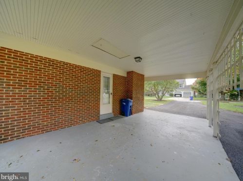 9470 Vollmerhausen Dr, Columbia MD  21046-2004 exterior