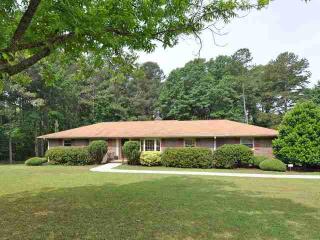900 Cricket Ln, Anderson, SC 29621-2534