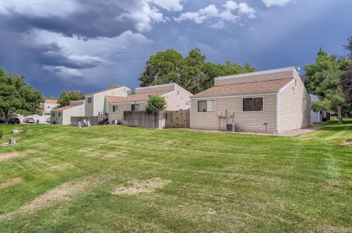 15945 Radcliff Pl, Denver CO  80015-6378 exterior