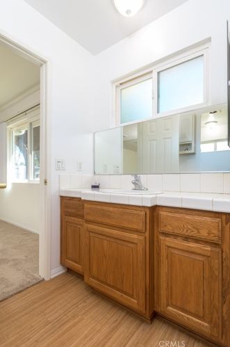 2373 Heather St, Simi Valley CA 93065-2618 exterior