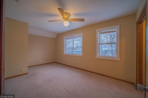 9 Acker St, Saint Paul MN  55117-5508 exterior