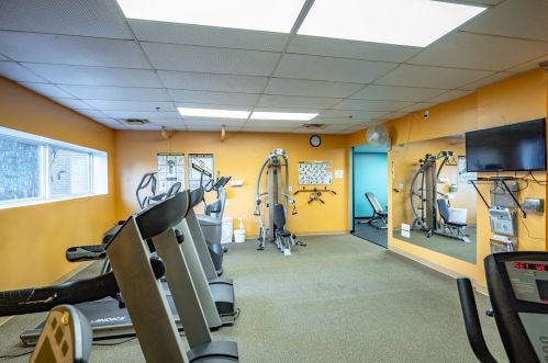 5300 Hamilton Ave, Cincinnati OH  45224-3196 exterior