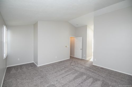 18202 Nassau Dr, Denver CO 80013-3346 exterior